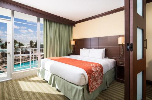 Newport Beachside Hotel & Resort