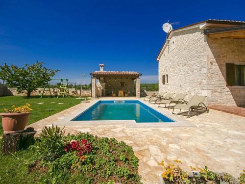  Holiday home Villa Annabelle in Farini