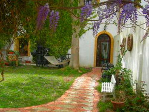  Spacious Holiday Home in Marsala with Swimming Pool, Pension in Mazara del Vallo