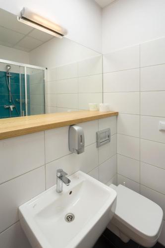 Hotel Traffic Poznań - image 5