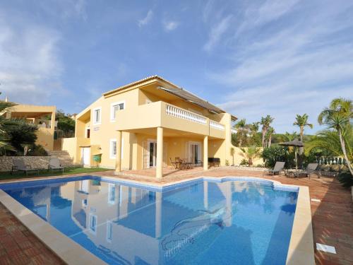 Villa with views like the pool sea Meia Praia