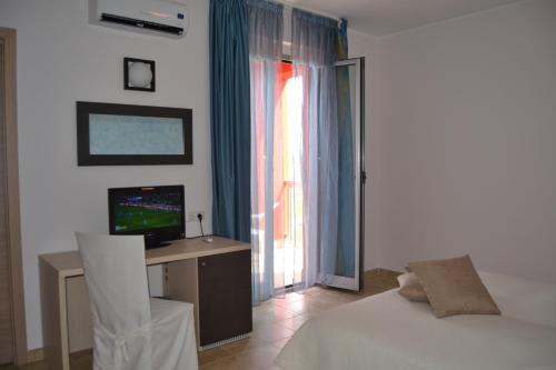 Hotel La Siesta - image 12