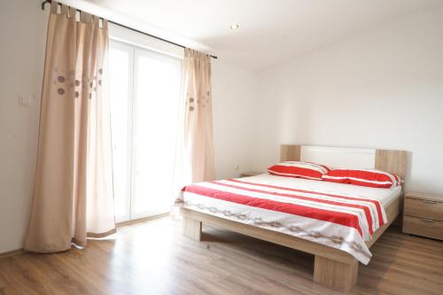 B&B Biograd na Moru - Apartment Fabijana - Bed and Breakfast Biograd na Moru