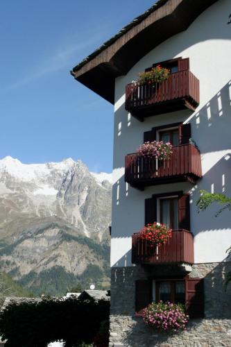 Accommodation in Courmayeur