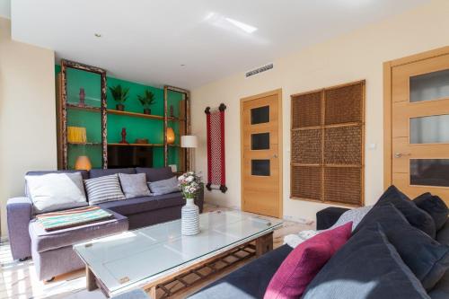 Soho Lounge - Space Maison Apartments - image 3
