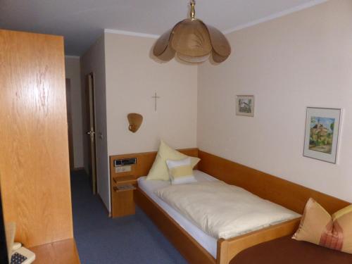 Single Room with Shower
