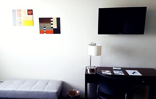 サンダーバード カレラ ホテル&カジノ