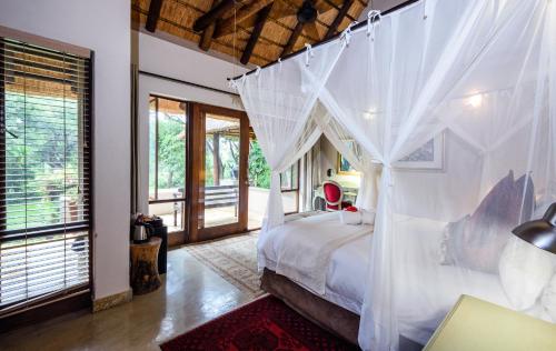 Khaya Ndlovu Safari Manor Room Type - Double Room