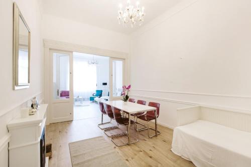 Apartment Szabadság Tér, Budapešť (fotografie 9)