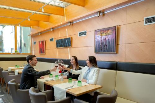 Business-Hotel Stockinger - image 9
