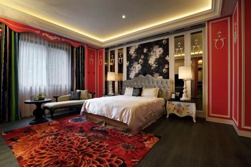 room detail thumbnail 0