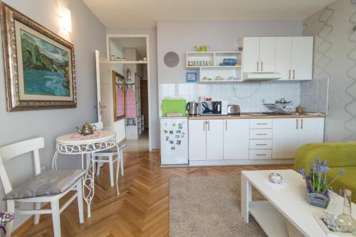 Apartments Inspiration - image 14