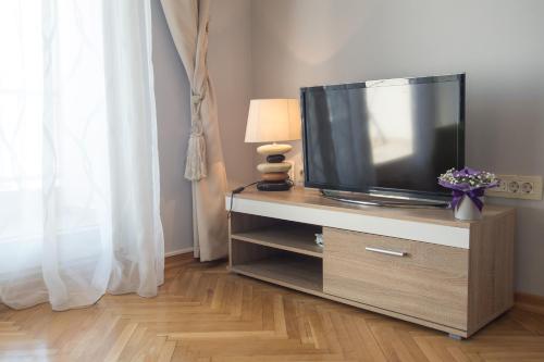 Apartments Inspiration - image 9