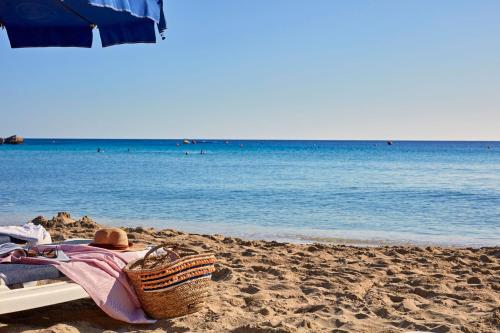 Grecian Park - image 8