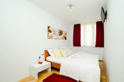 Apartment Big Look - image 5
