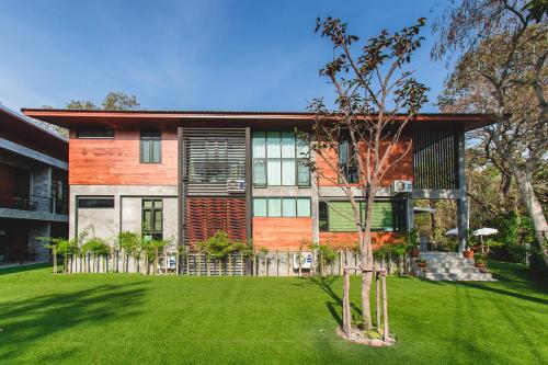 Stucco Loft Residency