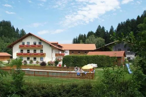 Ferienbauernhof Mehlbach in Kollnburg, Deutschland