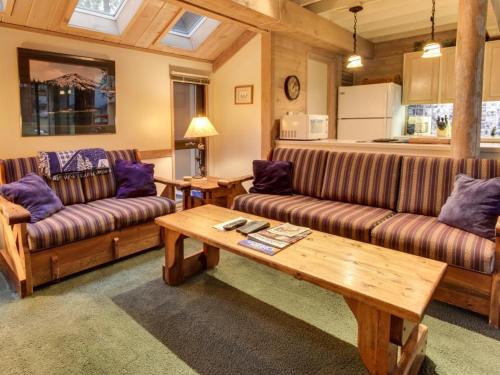 Ranch Cabin #38, Sunriver (photo 10)