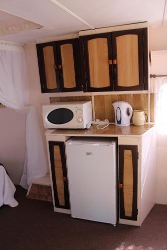 virtuve, Kameel Rust and Vrede B & B, Camping and Venue in Karmeel
