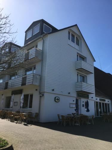 Exterior view, Hotel Mocca-Stuben in Helgoland
