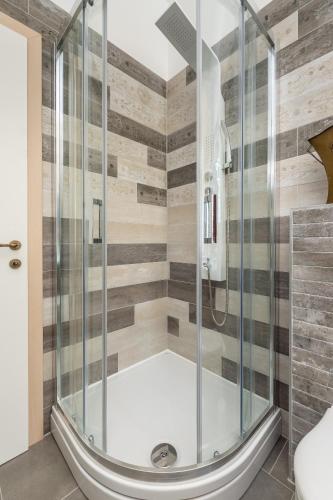 Pietra Rossa - image 4