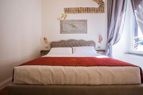Trastevere Royal Suite - image 14