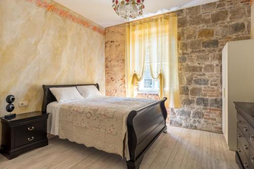 Pietra Rossa - image 7