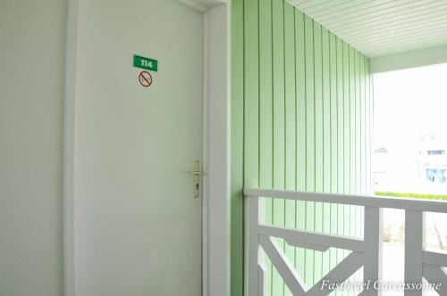 Fasthotel Carcassonne - image 13