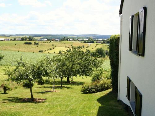  Charming Holiday Home in Houffalize with Sauna in Nadrin