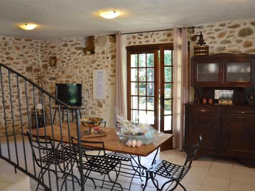 Iekārtas, Homely Holiday Home in Moriani-Plage with Pool in San Nikolao