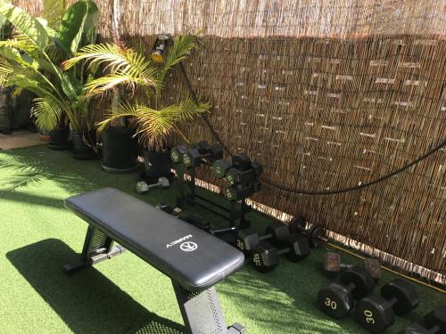 Banana Bungalow West Hollywood Hotel & Hostel - 편의 시설/서비스
