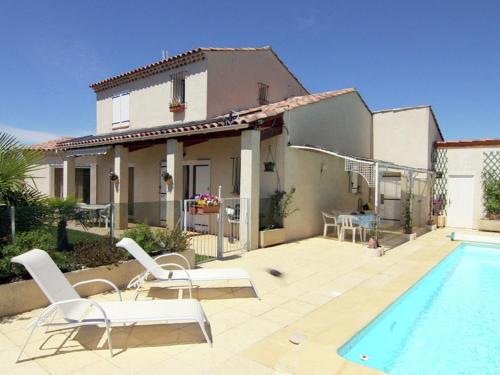 Charming Holiday Home In Oraison With Private Pool gîte à louer Oraison
