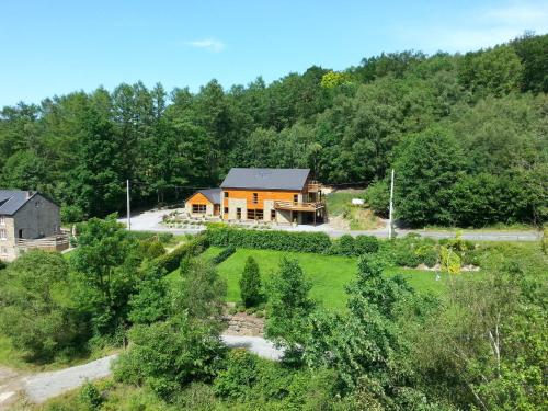 Luxurious Holiday Home in Stoumont with Swimming Pool gîte à louer Basse-Bodeux