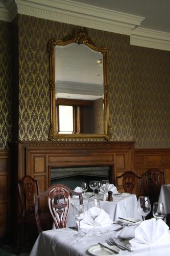 ห้องอาหาร, The Wrea Head Hall Country House Hotel & Restaurant in สกัลบี