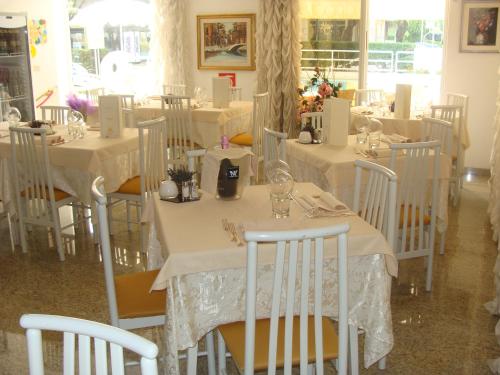 Hotel Villa Luisa - image 9
