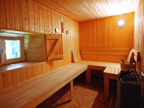 Cosy Holiday Home in Sourbrodt with Sauna