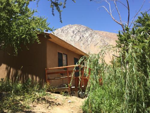 2 bedrooms, 4 beds