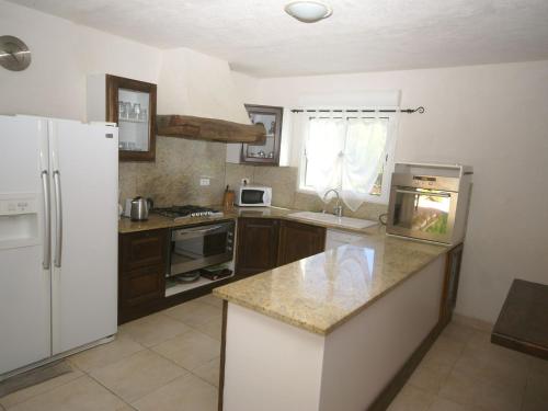 Konyha, Villa in Moriani-Plage with Sea View in San Nicolao