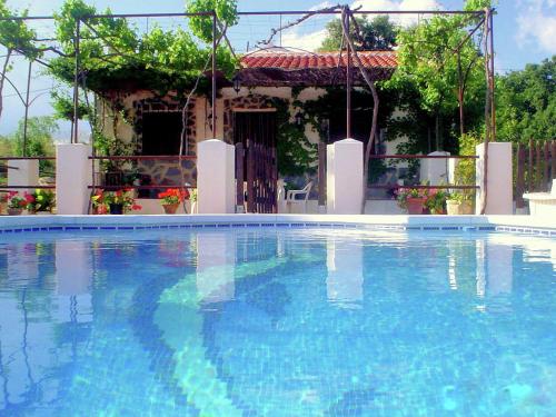  Charming Cottage in Loja with Private Pool, Pension in Loja bei Zagra