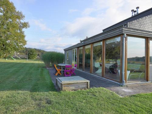  Beautiful Holiday Home with shared Pool in Eprave in Rochefort