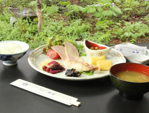Food and beverages, Yokokura Ryokan near Togakushi Shrine Hinomikosya
