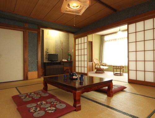 Japanese-Style Standard Room with Shared Bathroom and Shared Toilet