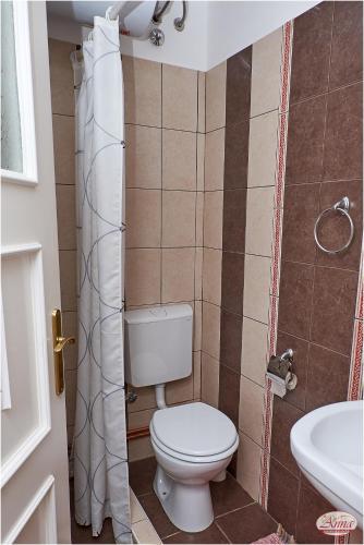 Ana Guesthouse - image 6
