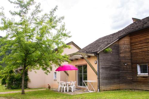 Village de gîtes de Blajoux - image 11