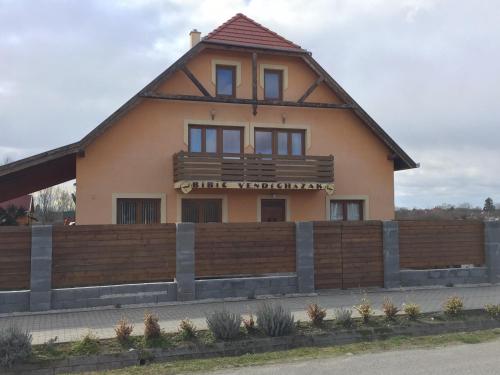  Bíbic Vendégházak in Nagybajom