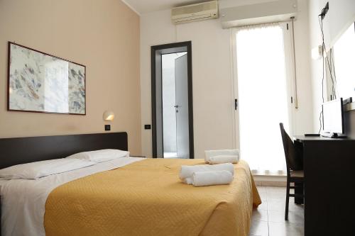 Hotel Villa Dina - Photo 2