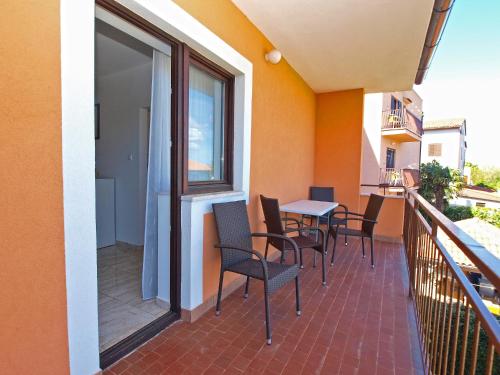 Apartments Dragan 1077 - image 2