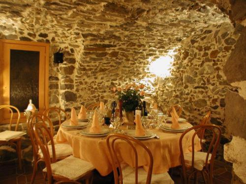 Hotel Lago Bin - image 12