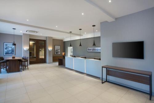 Jurys Inn East Midlands Airport (on-site) - main image