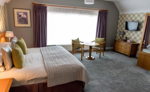 The Coach House Inn - image 9